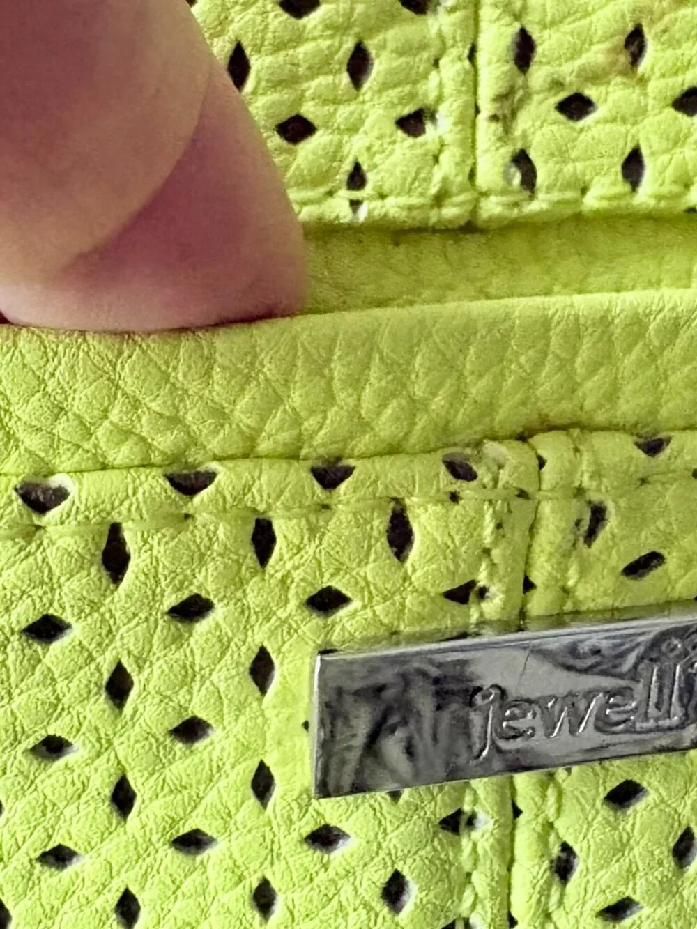 NWOT Thirty-One Jewell Style Setter Tote Perforated Citron Pop Neon Yellow